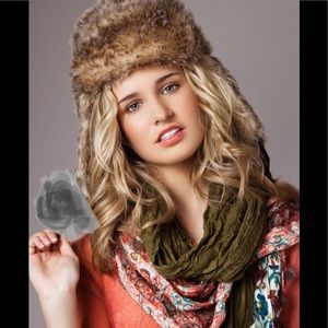 Black Rivet Faux Fur Trapper Hat